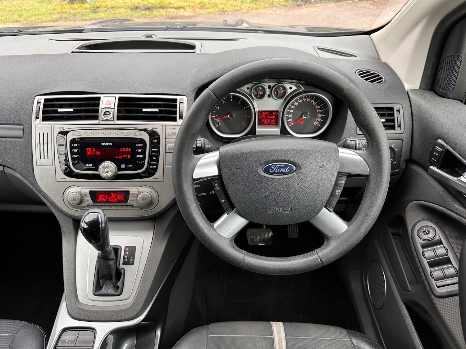 Used Ford Kuga 2011 for sale - 77270615: Photo 24