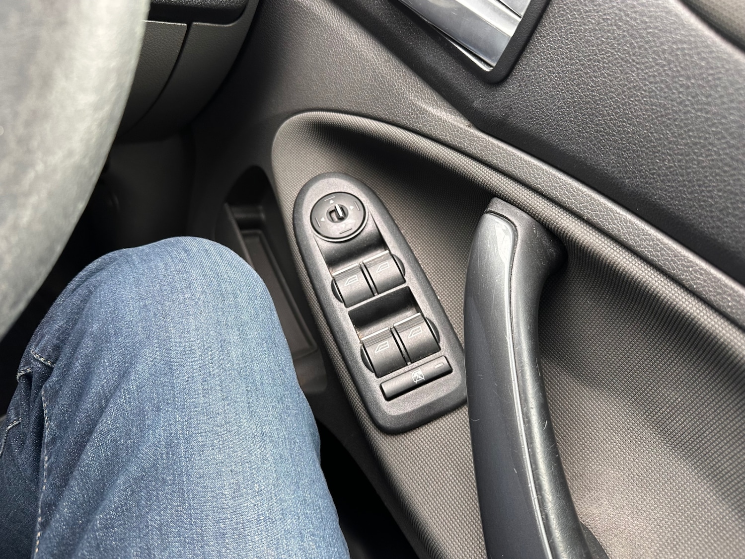 Used Ford Kuga 2011 for sale - 77270615: Photo 26