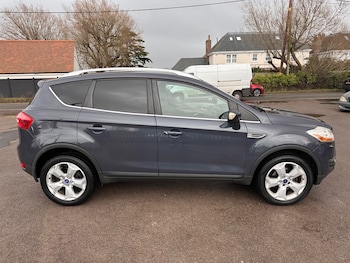 Used Ford Kuga 2011 for sale - 77270615: Photo