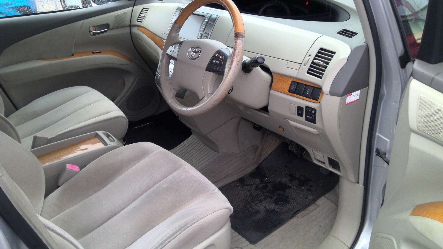 Used Toyota Estima 2021 for sale - 77545462: Photo 10