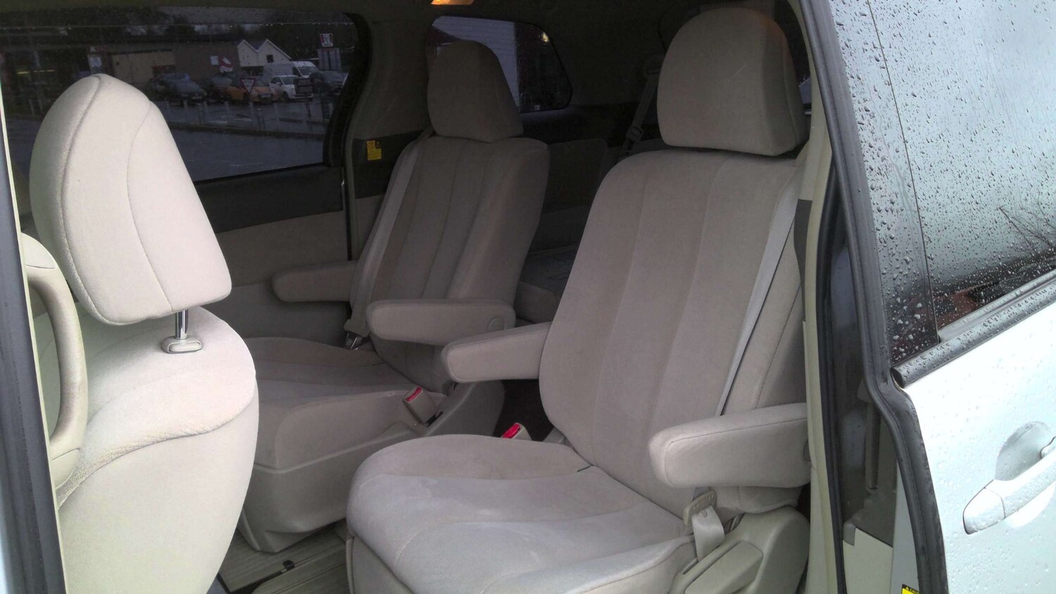 Used Toyota Estima 2021 for sale - 77545462: Photo 12