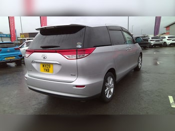 Used Toyota Estima undefined for sale - 77545462: Photo