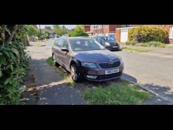 2013 (13) - 2013 SKODA OCTAVIA 1.6 TDI CR SE **JUST 127,000 MILES** FSH NEW MOT 5-Door