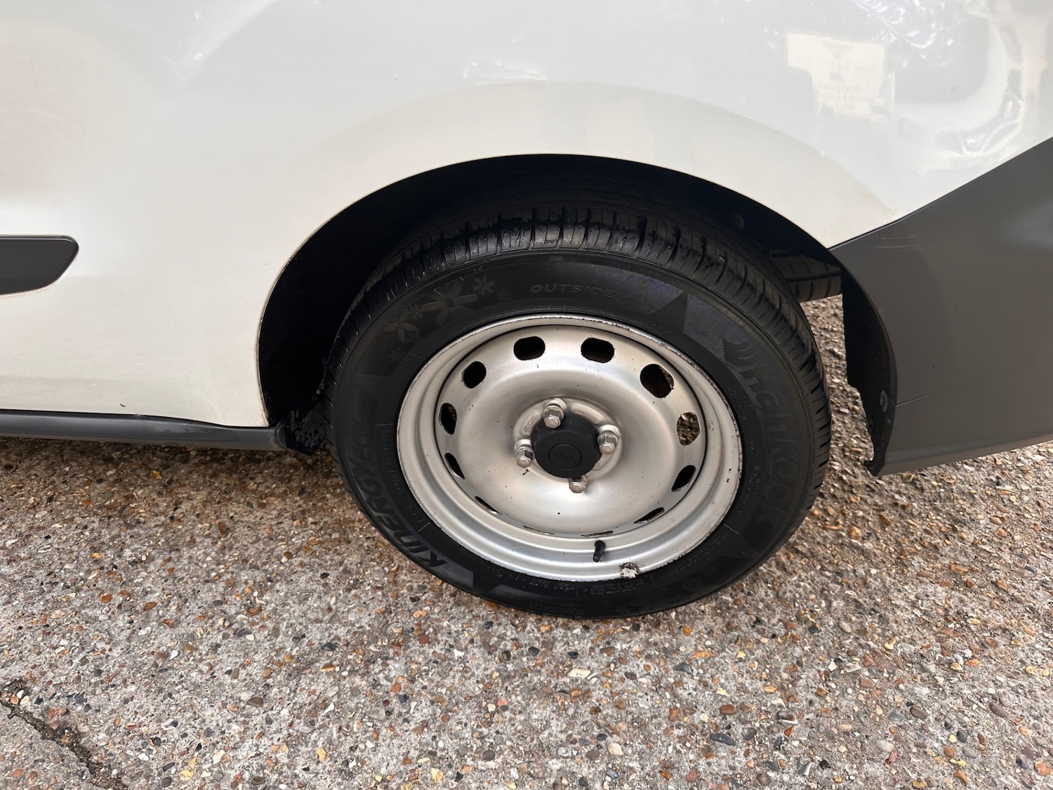 Used Ford Transit Courier 2018 for sale - 75982101: Photo 30