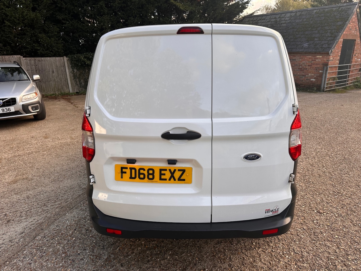 Used Ford Transit Courier 2018 for sale - 75982101: Photo 9