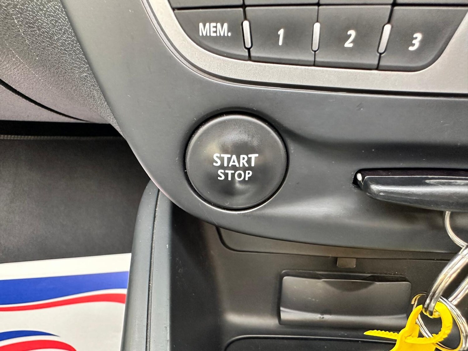 Used Renault Megane 2011 for sale - 77078102: Photo 22