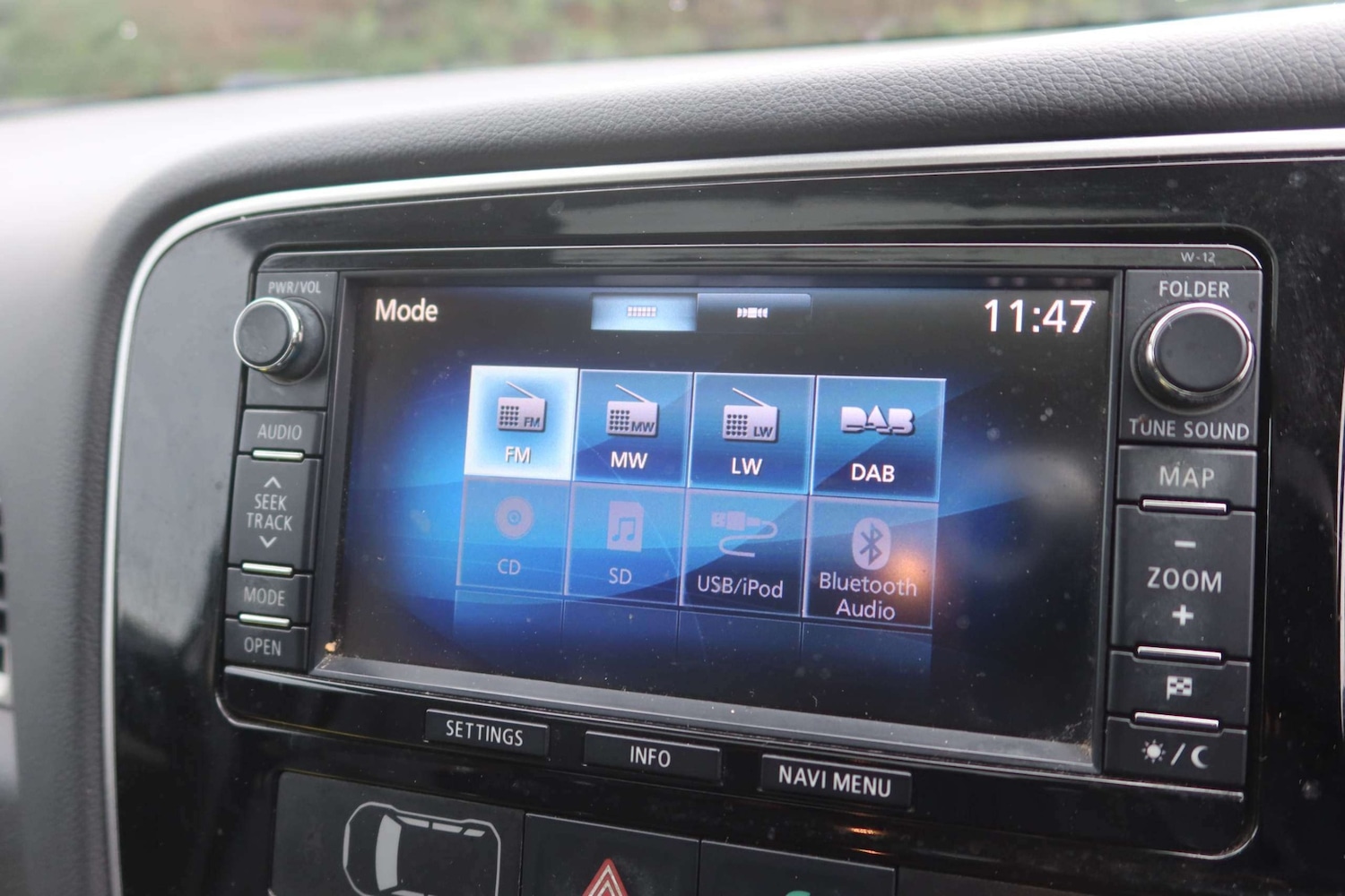 Used Mitsubishi Outlander 2014 for sale - 76533773: Photo 17