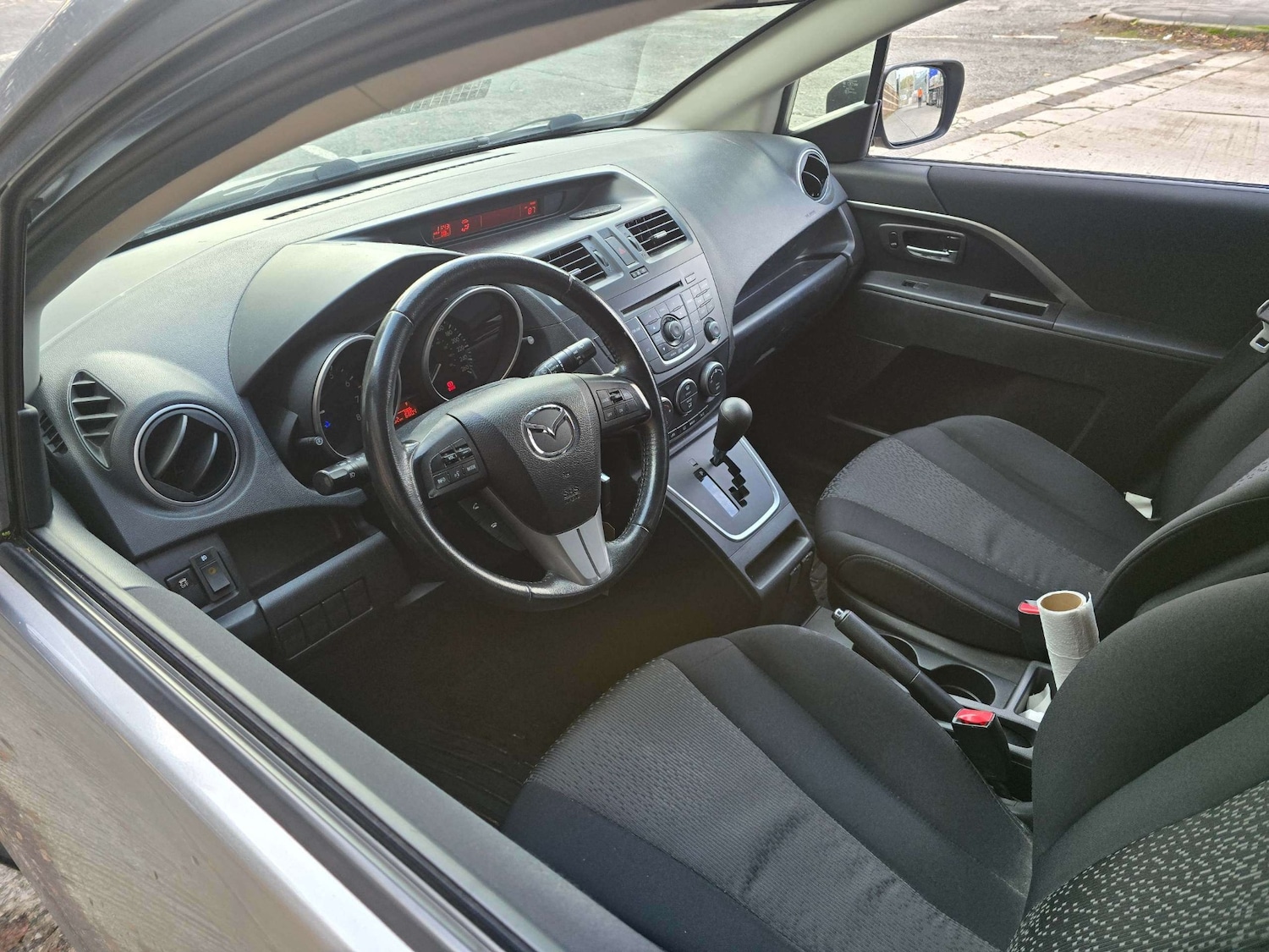 Used Mazda Mazda5 2019 for sale - 76651176: Photo 10