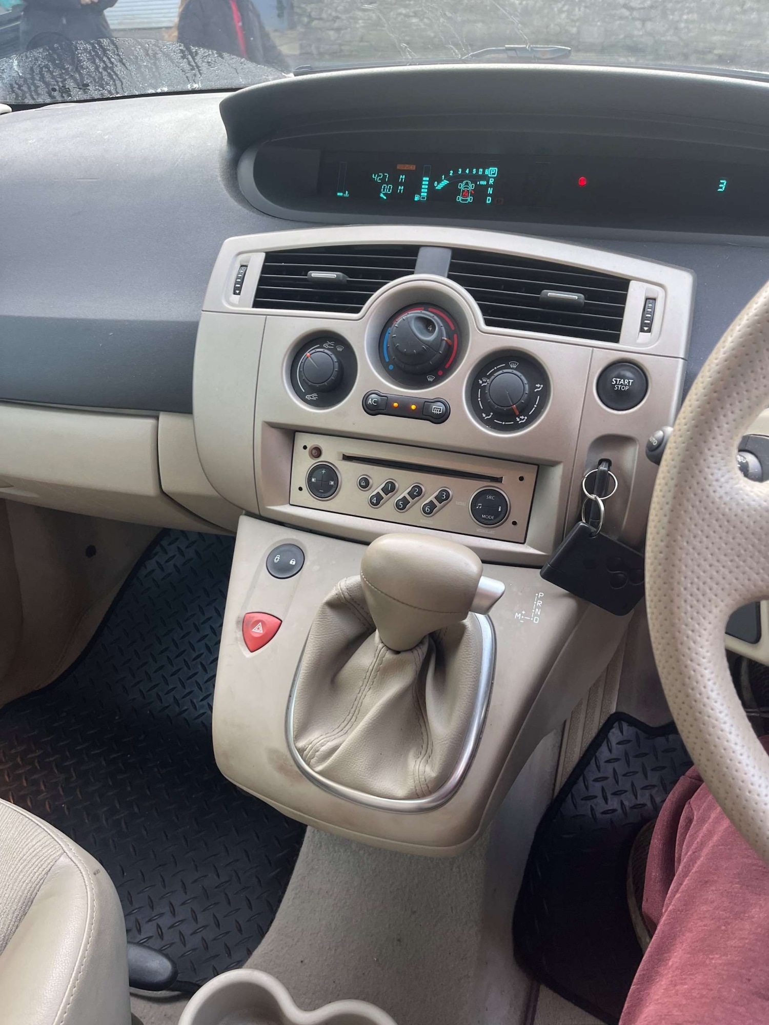 Used Renault Scenic 2007 for sale - 77515927: Photo 11