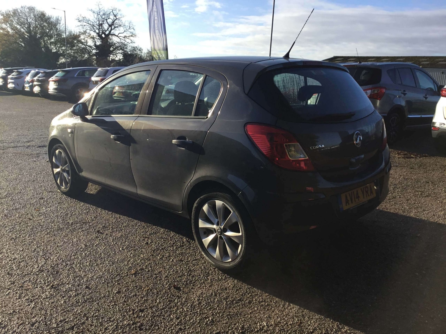 Used Vauxhall Corsa 2014 for sale - 76694649: Photo 5