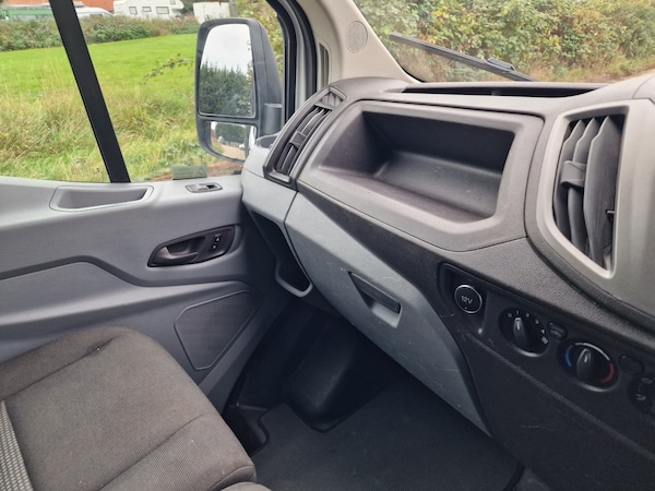 Used Ford Transit 2019 for sale - 76302150: Photo 32