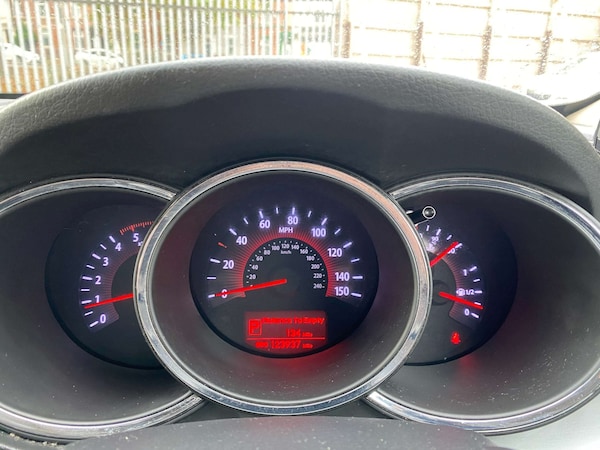 Used Kia Sorento 2010 for sale - 76328406: Photo 15
