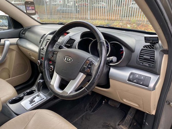 Used Kia Sorento 2010 for sale - 76328406: Photo 16