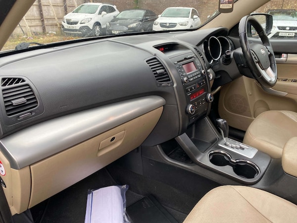 Used Kia Sorento 2010 for sale - 76328406: Photo 19