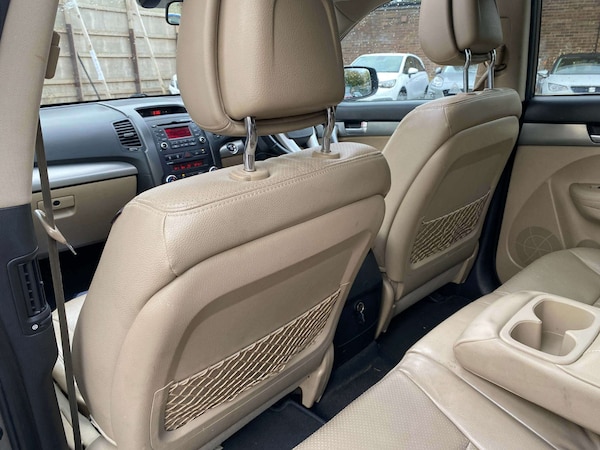 Used Kia Sorento 2010 for sale - 76328406: Photo 28