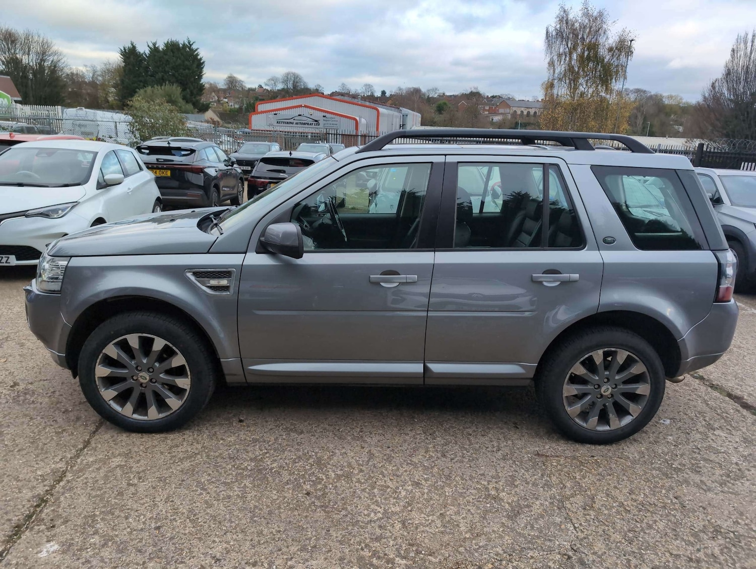 Used Land Rover Freelander 2013 for sale - 76641202: Photo 6
