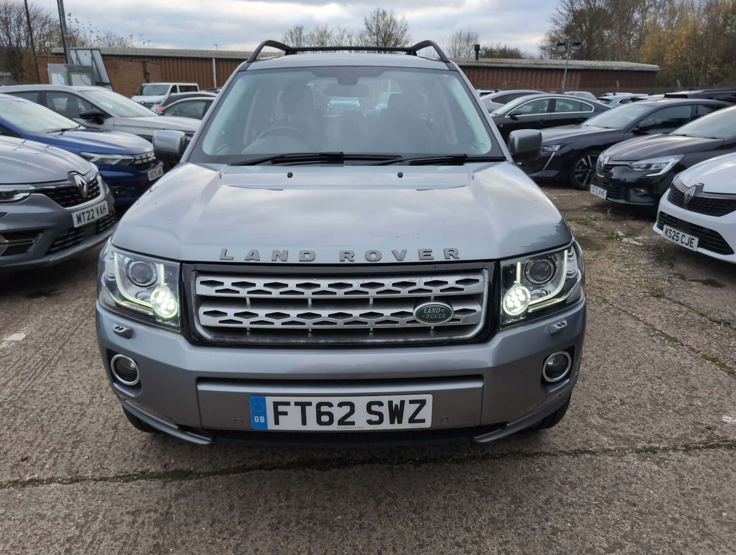 Used Land Rover Freelander 2013 for sale - 76641202: Photo 8