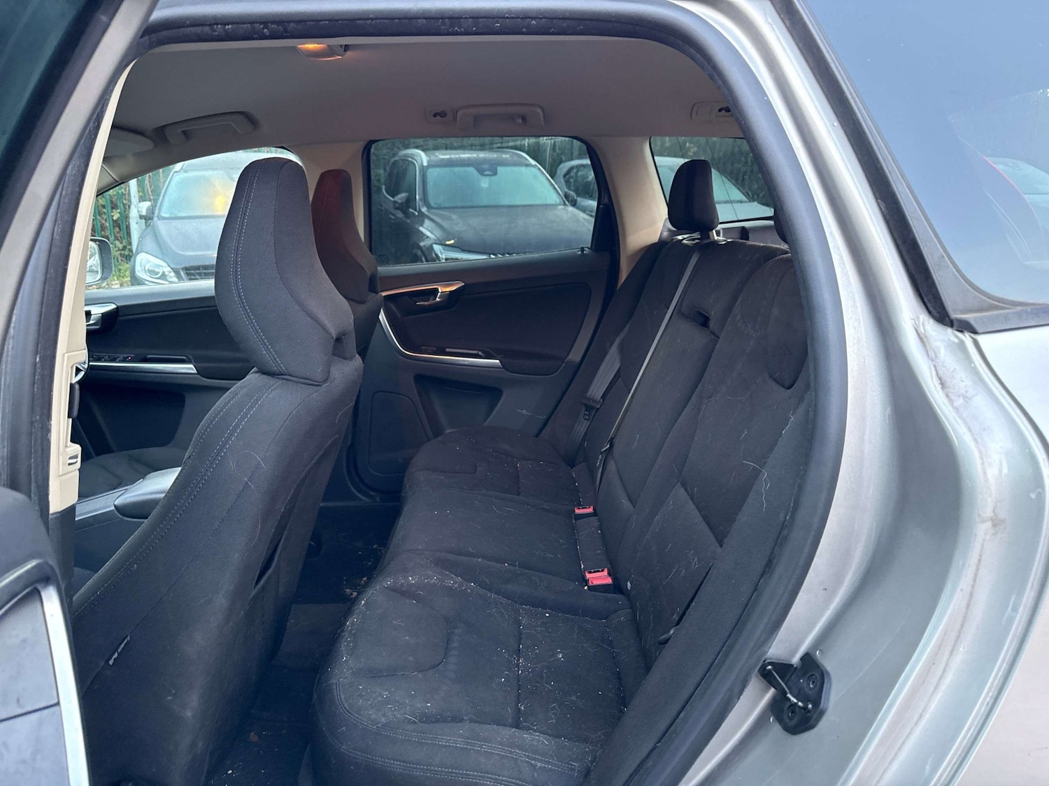 Used Volvo XC60 2012 for sale - 76637298: Photo 10