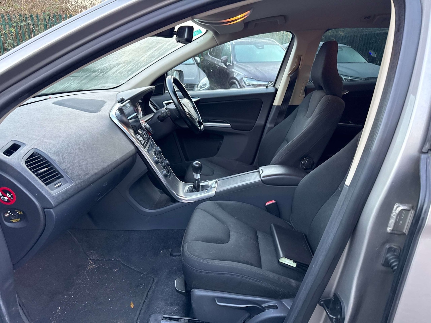 Used Volvo XC60 2012 for sale - 76637298: Photo 9