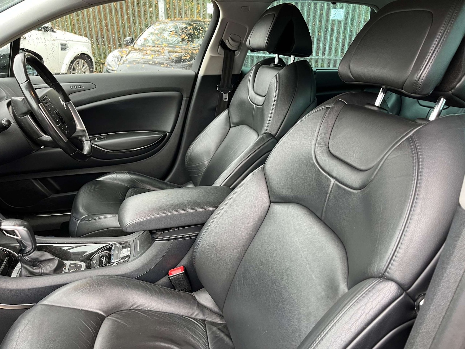 Used Citroen C5 2012 for sale - 76554741: Photo 15