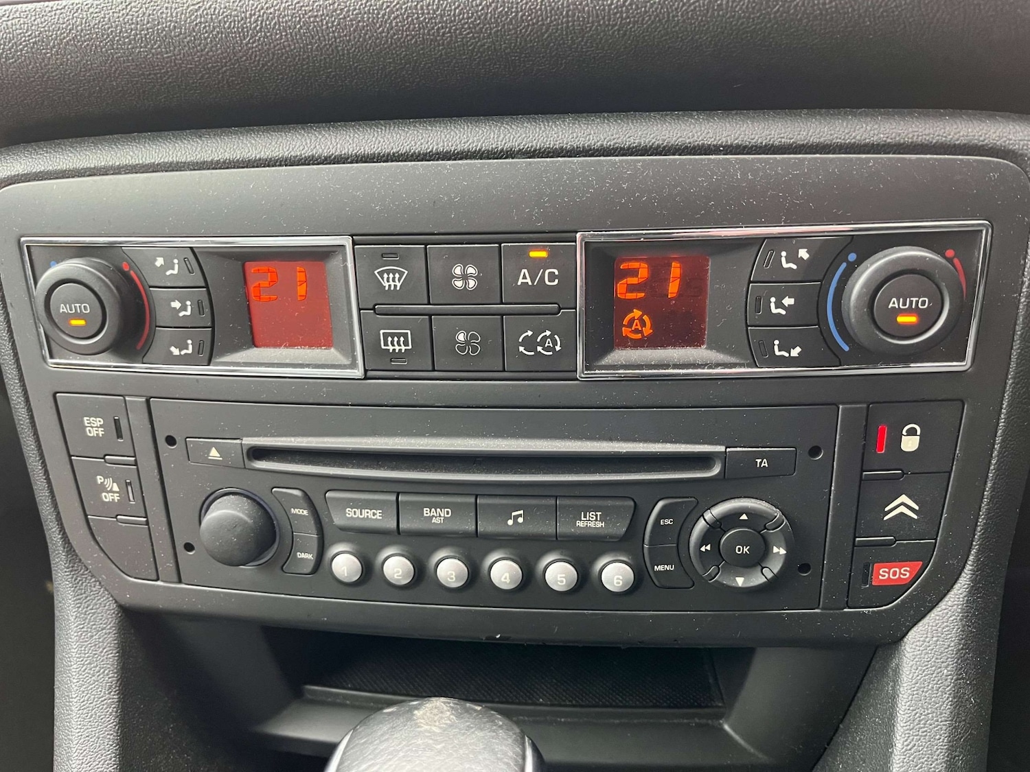 Used Citroen C5 2012 for sale - 76554741: Photo 23