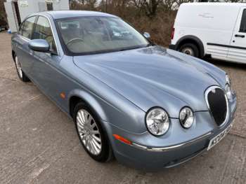2004 (04) - 2004 JAGUAR S-TYPE 3.0 V6 SE AUTO **JUST 93,000 MILES** NEW MOT LEZ FREE 4-Door