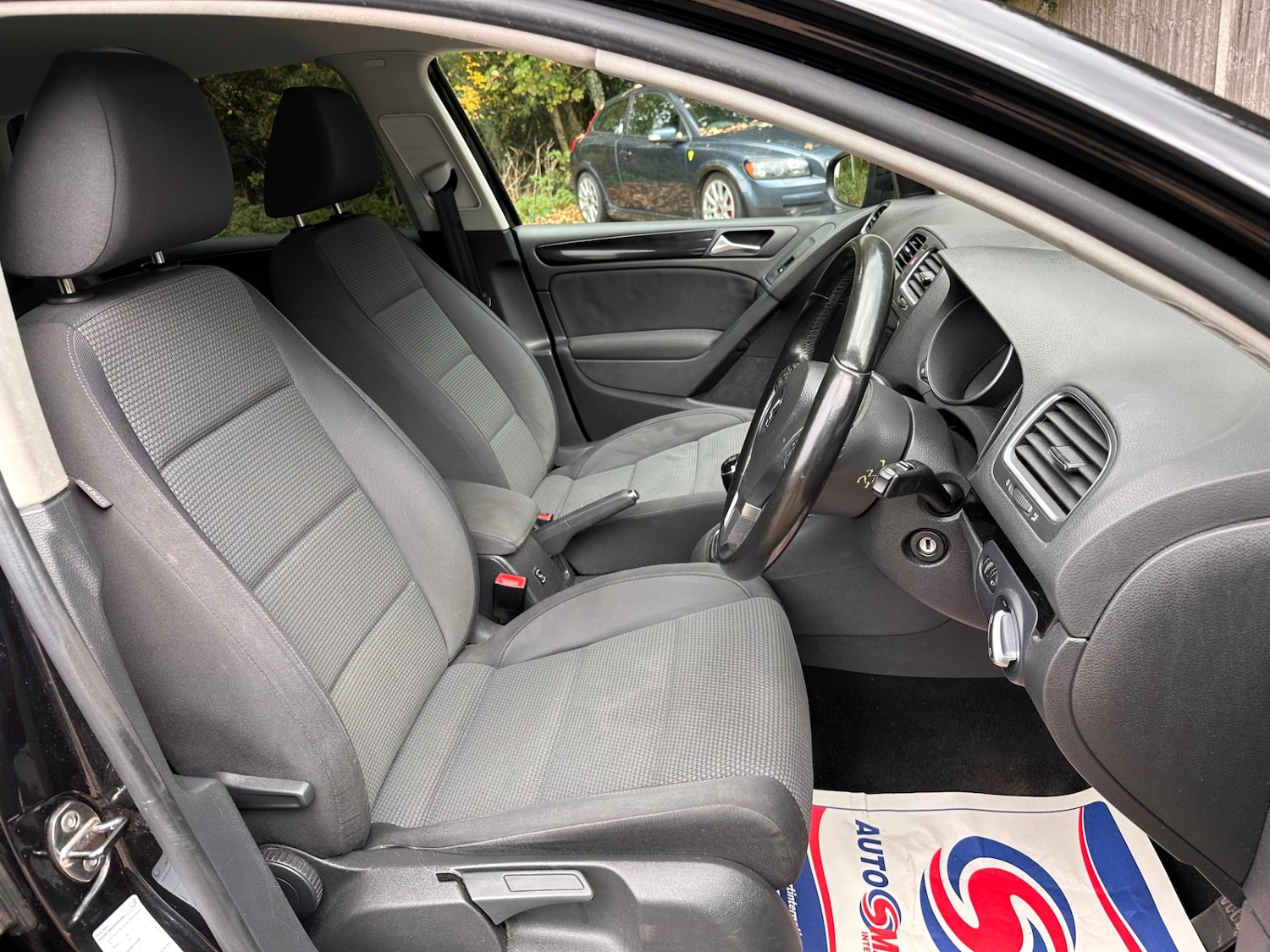 Used Volkswagen Golf 2010 for sale - 76316379: Photo 13