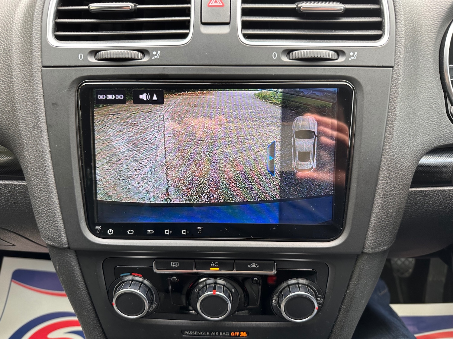 Used Volkswagen Golf 2010 for sale - 76316379: Photo 19