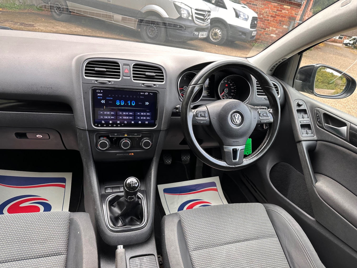 Used Volkswagen Golf 2010 for sale - 76316379: Photo 30