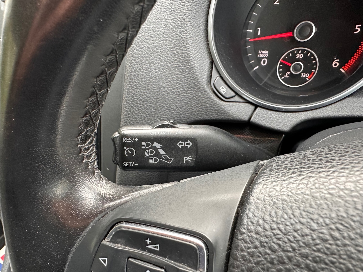 Used Volkswagen Golf 2010 for sale - 76316379: Photo 34