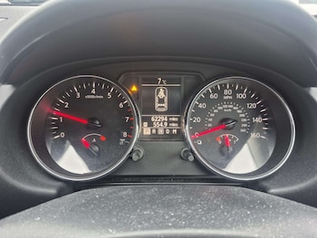 Used Nissan Qashqai 2010 for sale - 77337028: Photo