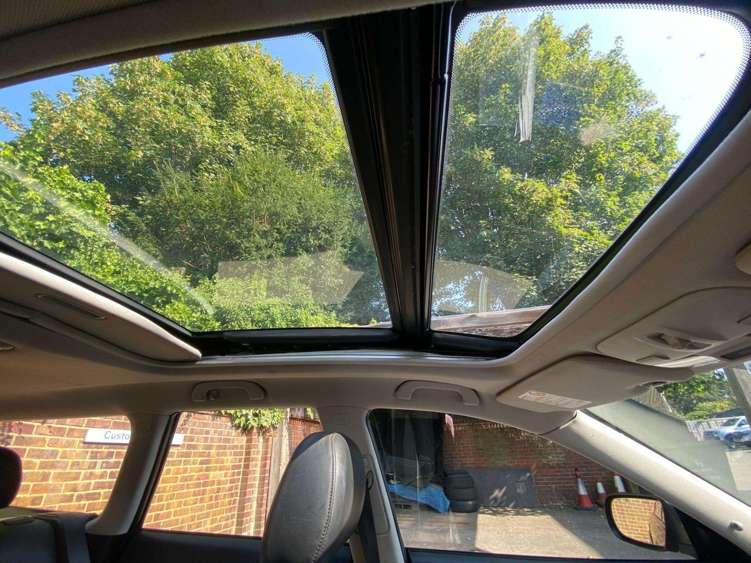 Vehicle 28