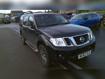 2012 (62) - 2.5 dCi Tekna AUTO 4WD FSH NEW MOT TOW BAR 5-Door
