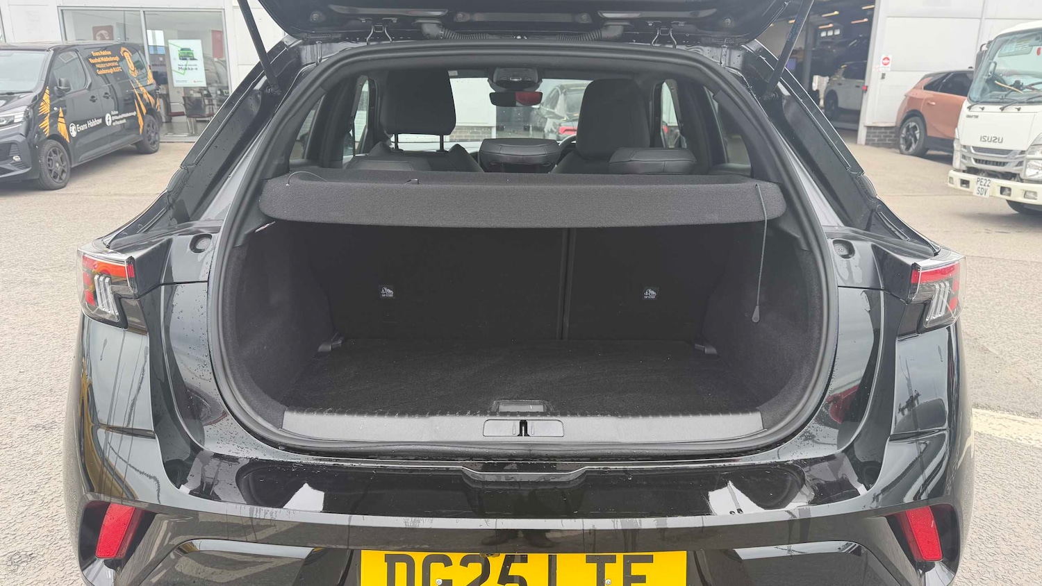 Used Vauxhall Mokka 2025 for sale - 78187823: Photo 7