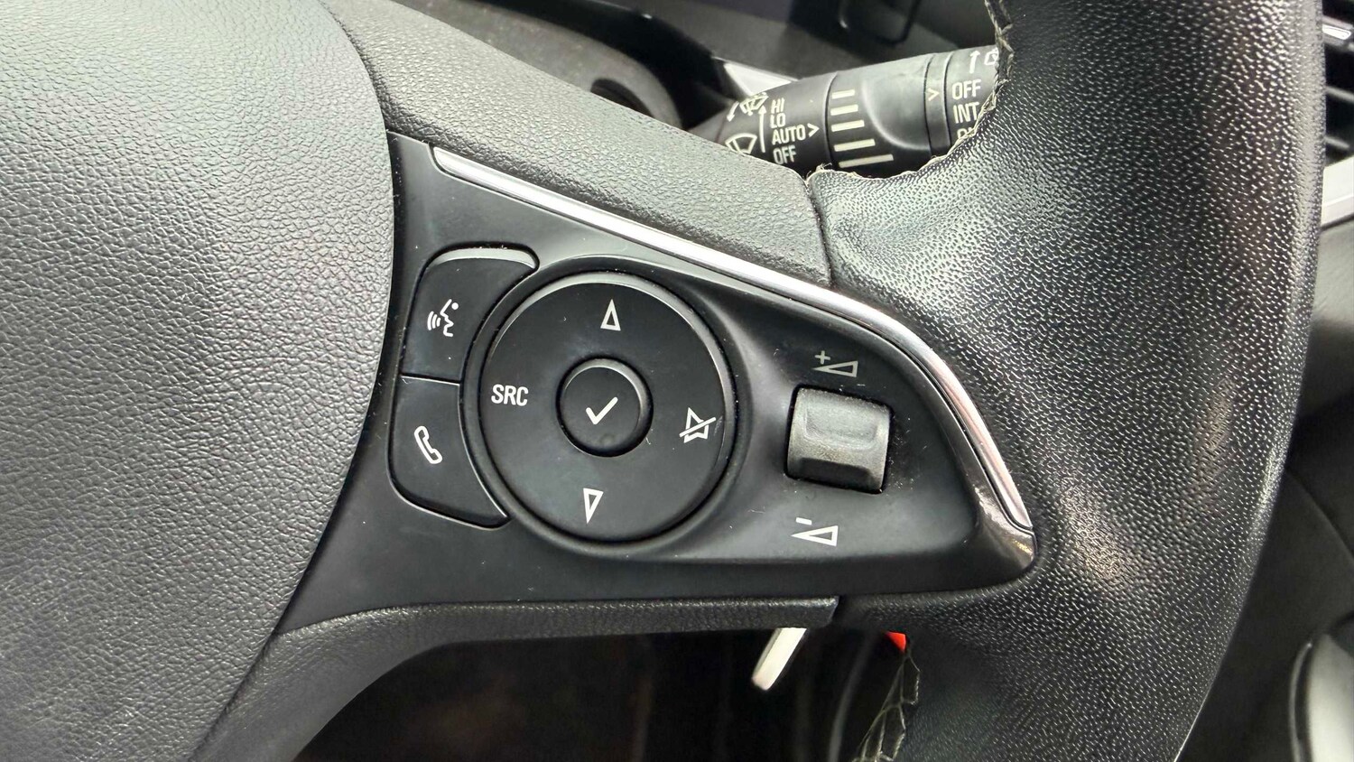 Used Vauxhall Grandland for sale - 77860515: Photo 8