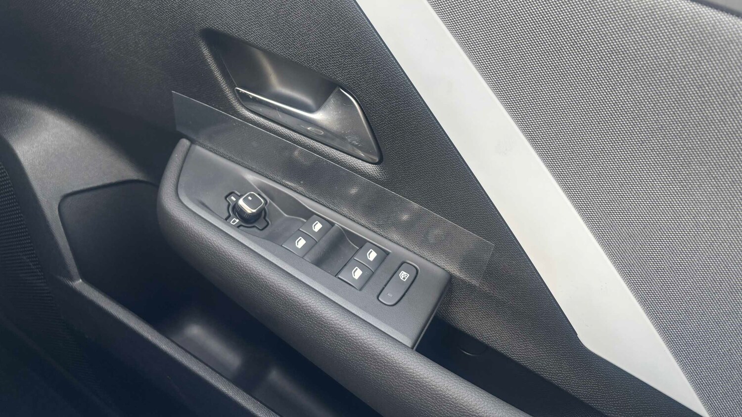 Used Vauxhall Astra for sale - 77861603: Photo 19