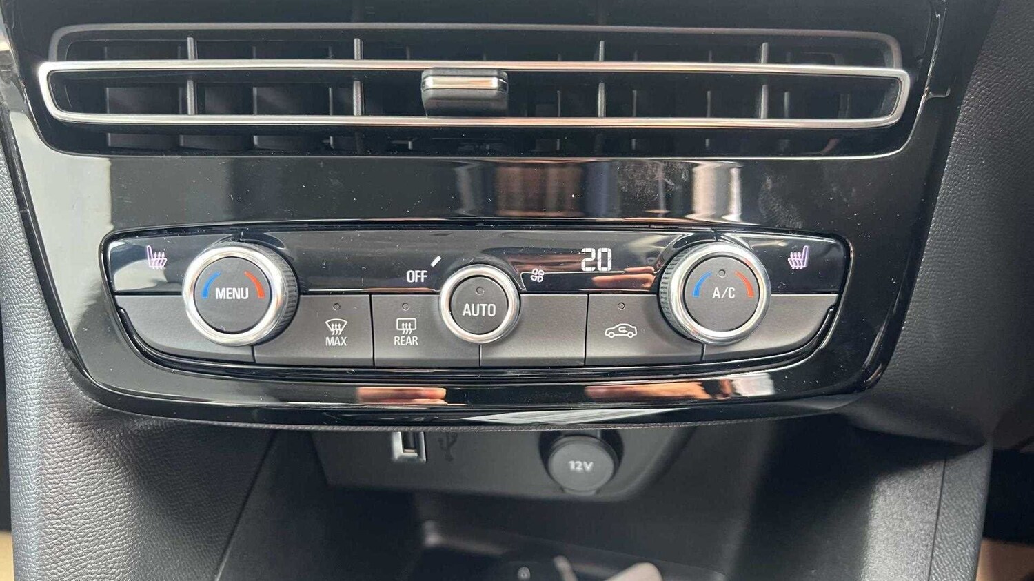 Used Vauxhall Mokka 2025 for sale - 77860795: Photo 26