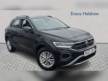 Used Volkswagen T-Roc 2023 for sale - 79095692: Photo
