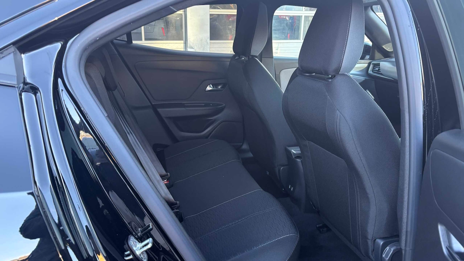 Used Vauxhall Mokka 2025 for sale - 77858001: Photo 4