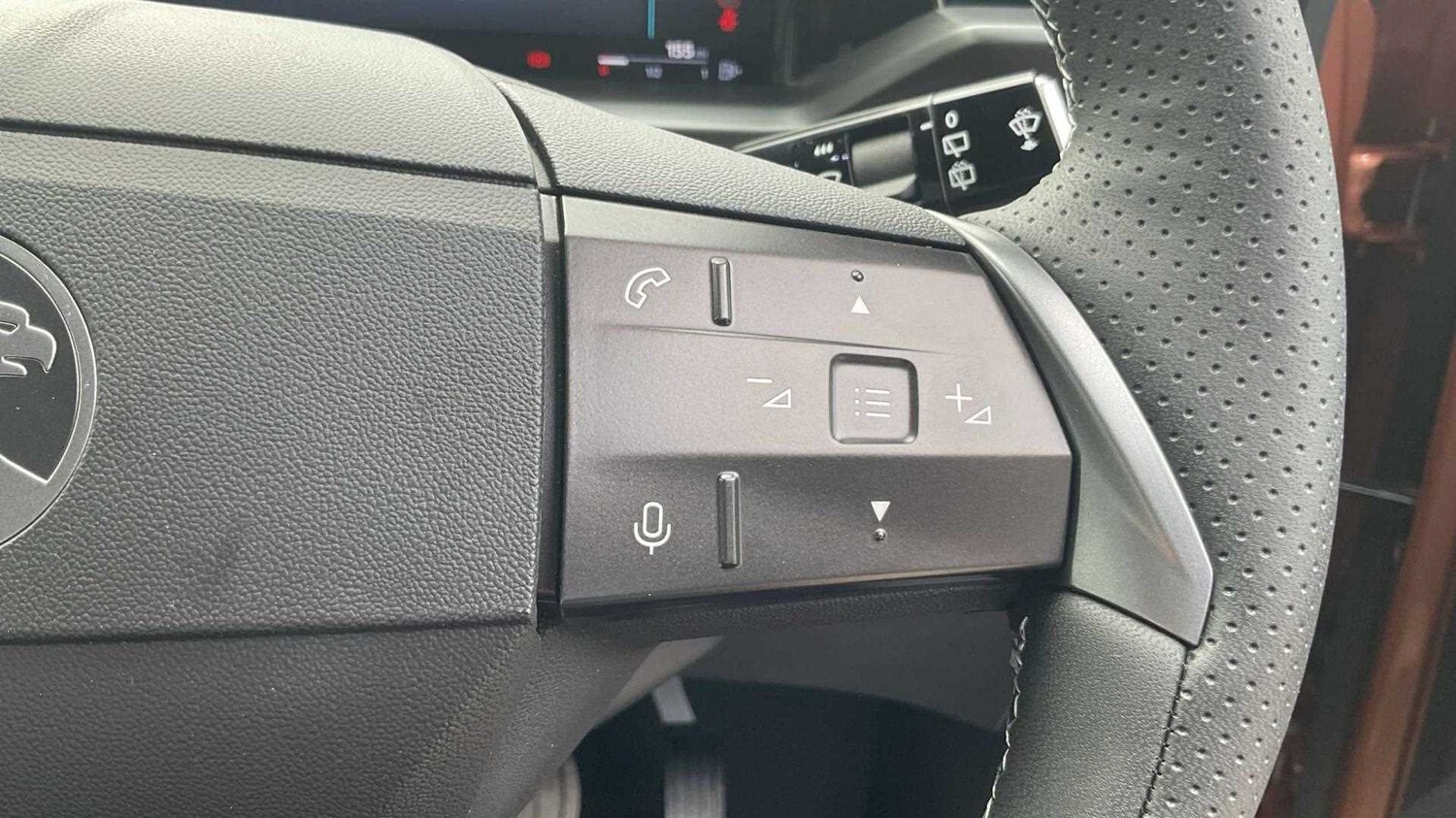 Used Vauxhall Grandland for sale - 77860811: Photo 25