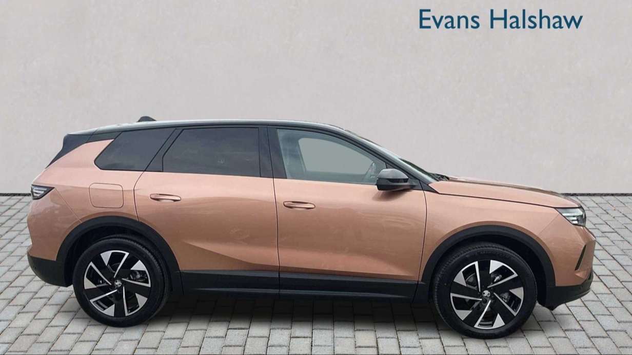 Used Vauxhall Grandland for sale - 77860811: Photo 3