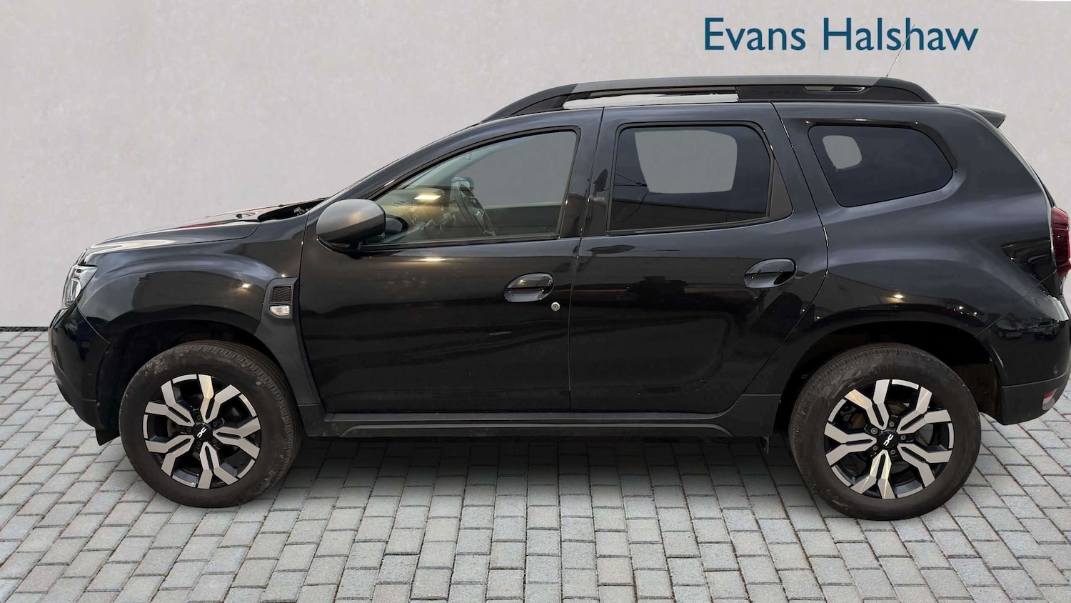 Used Dacia Duster 2023 for sale - 78076829: Photo 3