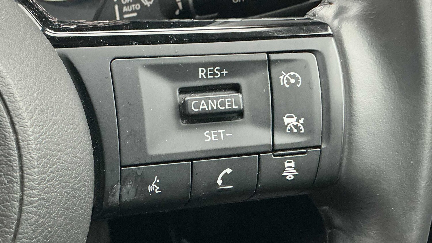 Used Nissan X-Trail 2024 for sale - 77856505: Photo 18