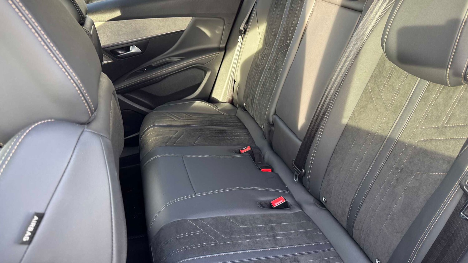 Used Peugeot 3008 2022 for sale - 77858822: Photo 14