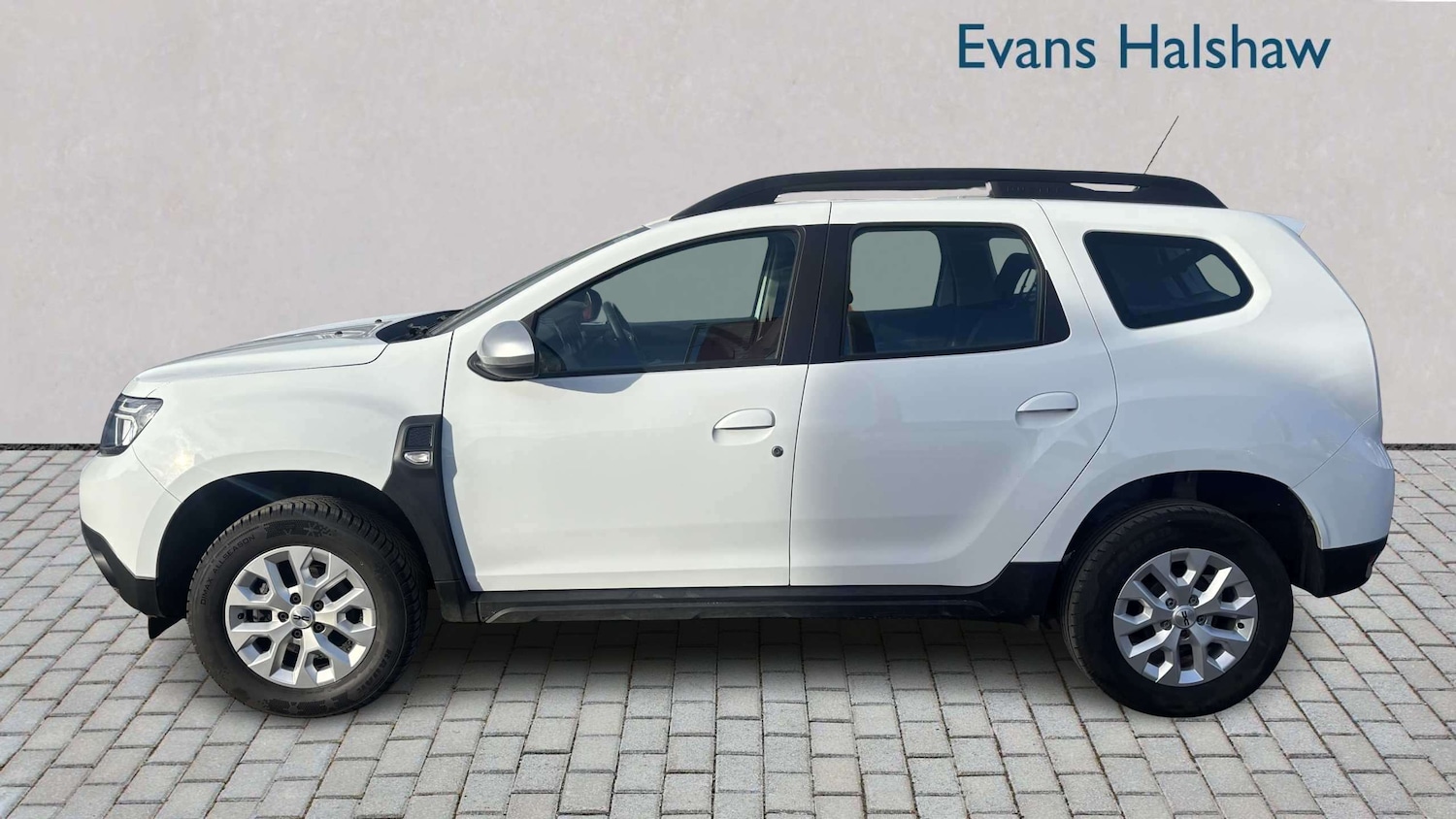 Used Dacia Duster 2023 for sale - 78149080: Photo 3