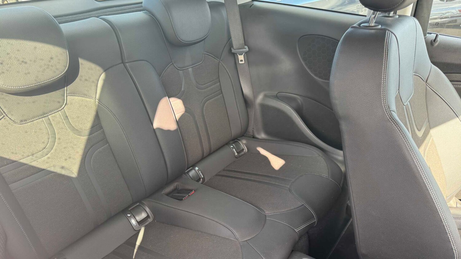 Used Vauxhall ADAM 2016 for sale - 78060268: Photo 12