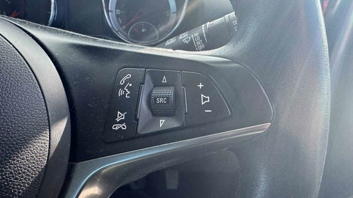 Used Vauxhall ADAM 2016 for sale - 78060268: Photo 16