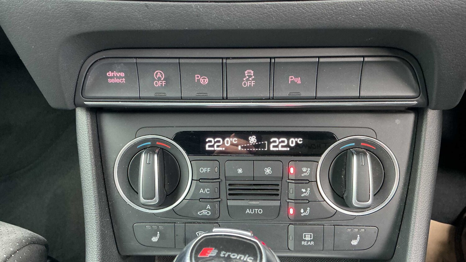 Used Audi Q3 2016 for sale - 77856737: Photo 15