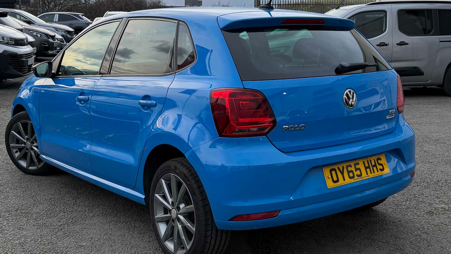 Used Volkswagen Polo 2015 for sale - 77857921: Photo 2