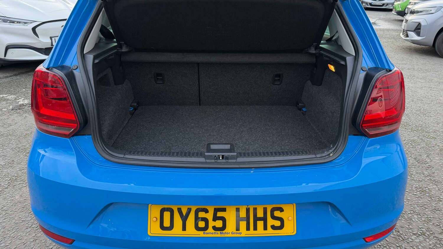 Used Volkswagen Polo 2015 for sale - 77857921: Photo 7